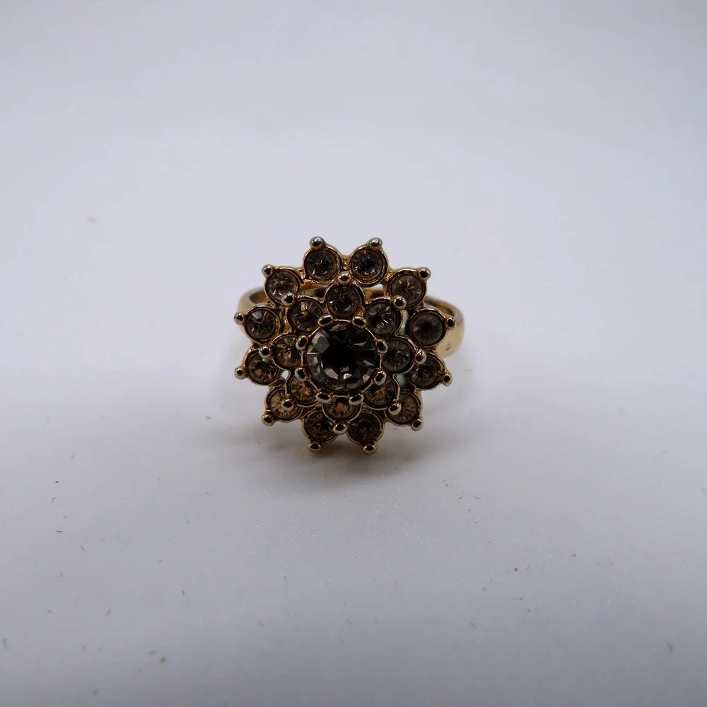 Vintage Gold Tone Smoky Champagne Rhinestone Sunburst Floral Cocktail Ring 7.5